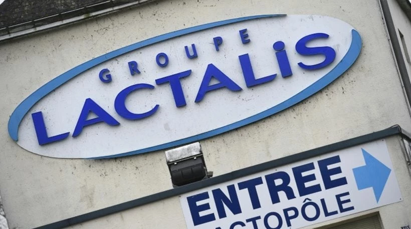 12 εκατ. γάλατα σε 83 χώρες αποσύρει η Lactalis λόγω της σαλμονέλας